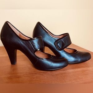 sofft miranda black